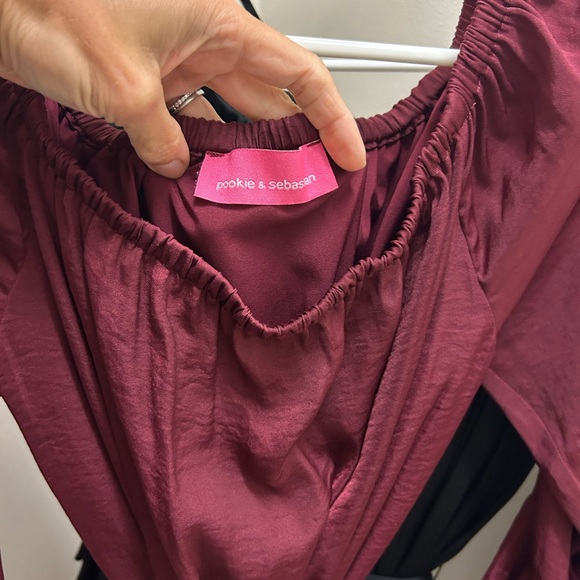 Chic Long Sleeve Burgundy Dress - Picture 3 of 4